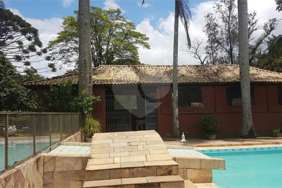 Casa à venda com 5 quartos, sendo 1 suíte, em Serra da Cantareira, Mairiporã, SP
