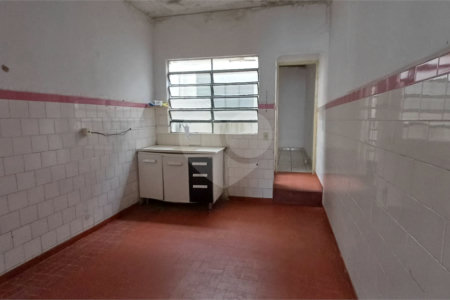 Casa à venda com 2 quartos em Vila Leão, Sorocaba, SP