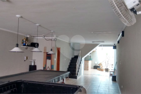 Sobrado à venda com 3 quartos, sendo 1 suíte, em Vila Antonina, São Paulo, SP