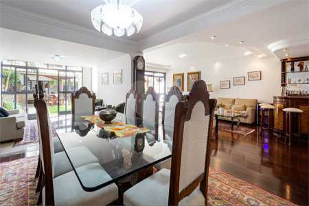 Casa para alugar com 5 quartos, sendo 2 suítes, em Brooklin, São Paulo, SP
