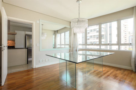 Apartamento à venda com 4 suítes,  em Jardim Paulistano, São Paulo, SP