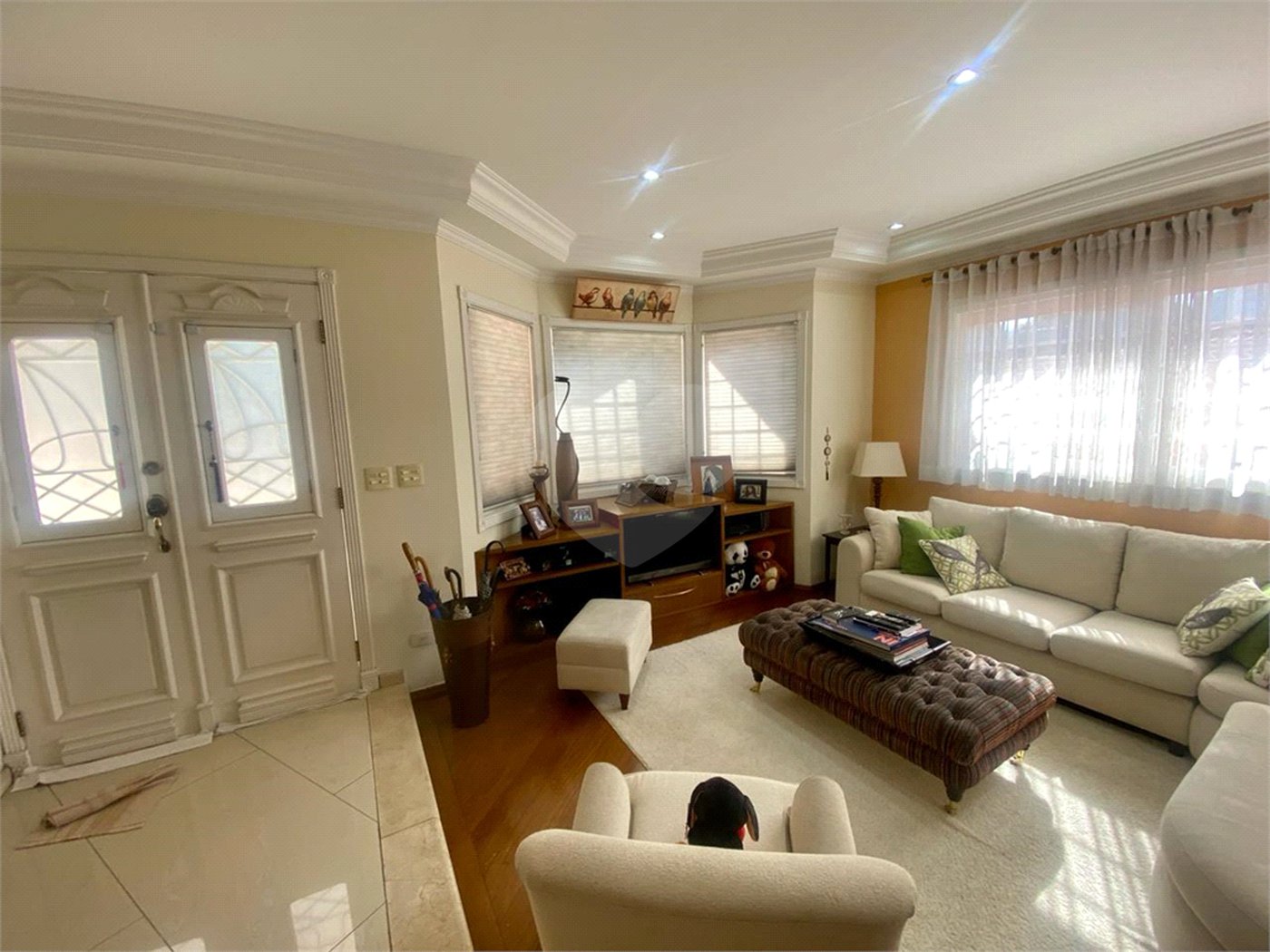 Casa à venda com 4 quartos, sendo 3 suítes, em Jardim Maia, Guarulhos, SP