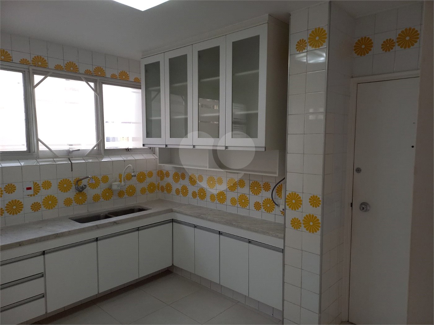 Apartamento à venda com 2 quartos, sendo 1 suíte,  em Perdizes, São Paulo, SP