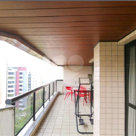 Apartamento à venda com 3 suítes em Jardim Vitória Régia, São Paulo, SP
