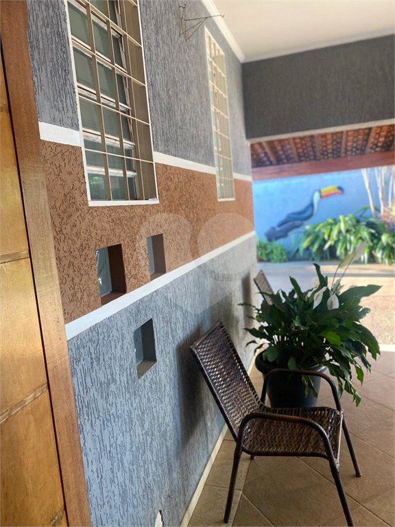 Casa Térrea à venda com 3 quartos, sendo 1 suíte, em Jardim Maria Luiza, Araraquara, SP