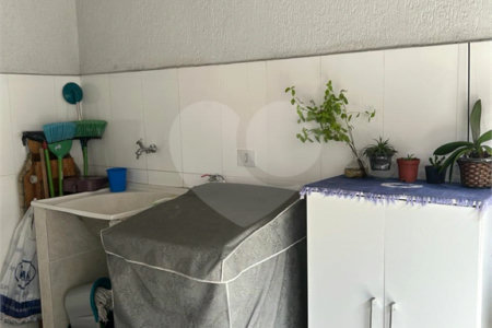 Casa à venda com 3 quartos, sendo 1 suíte,  no Centro, Mogi das Cruzes, SP