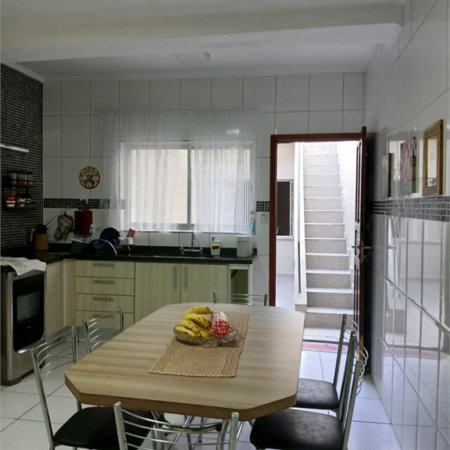 Sobrado à venda com 3 quartos, sendo 1 suíte, em Jardim Humaitá, São Paulo, SP
