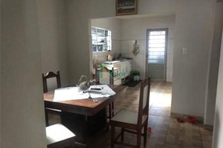 Casa térrea para venda no Parque Primavera.
