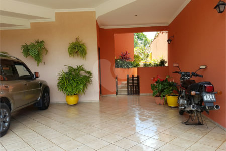 Casa à venda com 4 quartos, sendo 3 suítes, no condomínio Ibiti do Paço, Sorocaba - SP