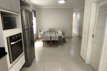 Casa à venda com 3 suítes em Jardim Maristela, Atibaia, SP