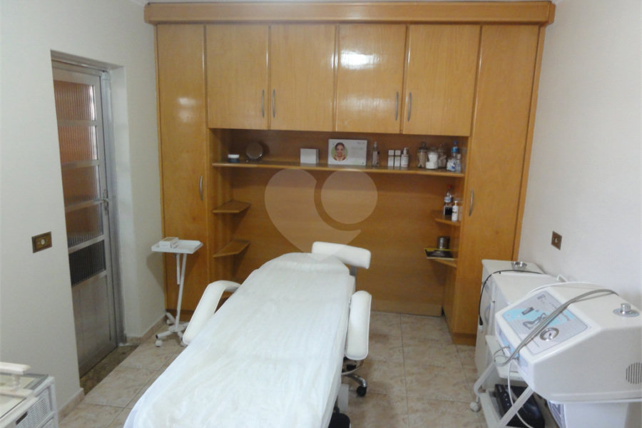 Sobrado à venda com 6 quartos, sendo 4 suítes, em Tremembé, São Paulo, SP