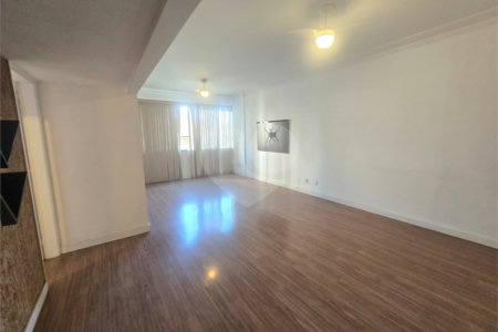 Apartamento à venda com 3 quartos, sendo 1 suíte,  em Tijuca, Rio de Janeiro, RJ
