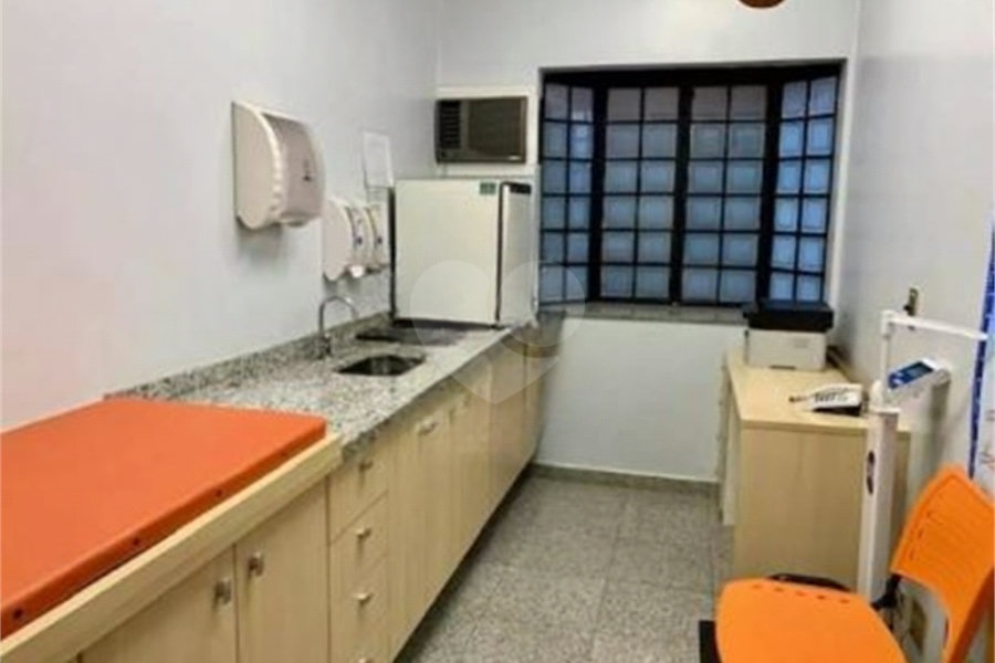 Prédio à venda em Santana, São Paulo, SP