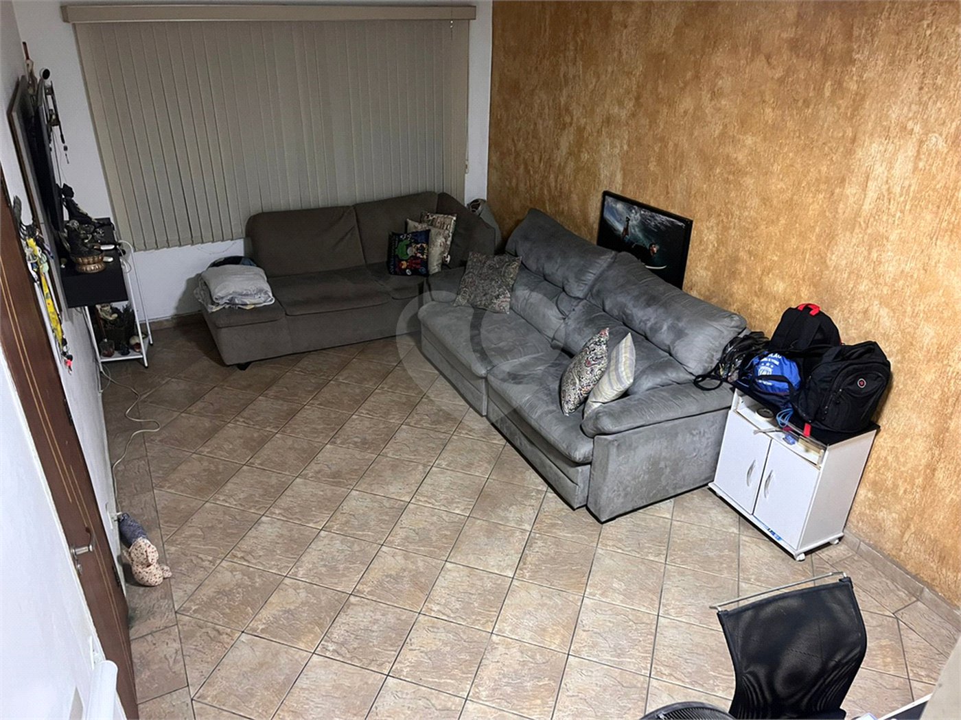 Sobrado à venda com 4 quartos, sendo 1 suíte, em Vila Antonieta, São Paulo, SP