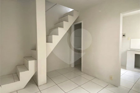 Casa à venda com 1 quarto em Campo Grande, Rio de Janeiro, RJ