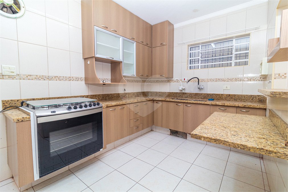 Casa à venda ou para alugar com 3 quartos, sendo 1 suíte, em Granja Julieta, São Paulo, SP