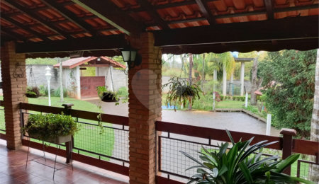 Chácara à venda com 9 quartos, sendo 7 suítes,  em Ribeirão dos Porcos, Atibaia, SP