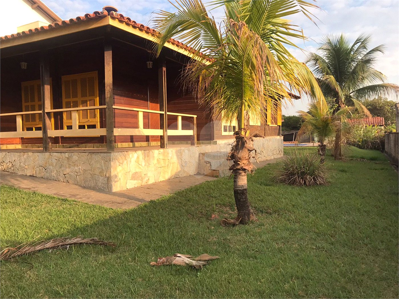 Casa à venda com 3 quartos, sendo 1 suíte, no condomínio Zuleika Jabour, Salto - SP