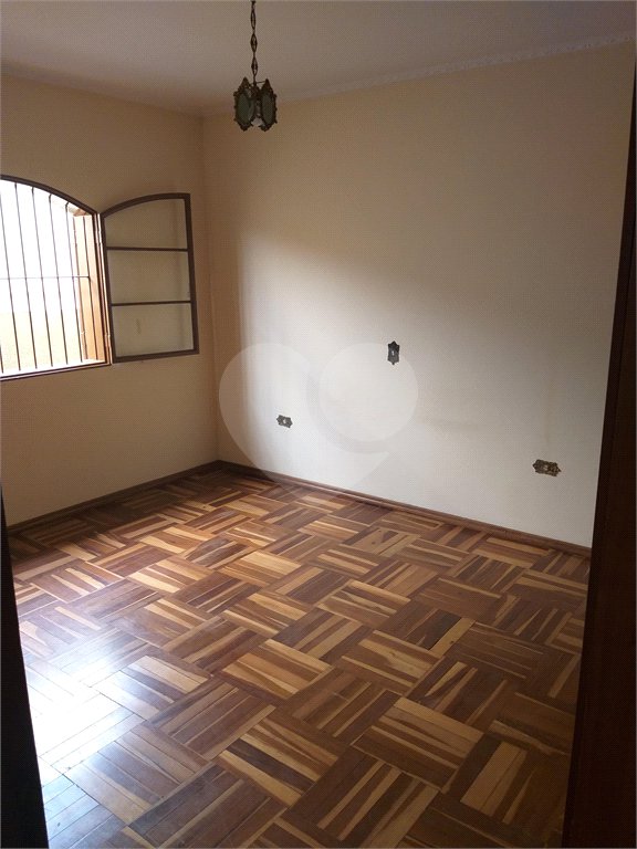 Casa à venda com 3 quartos, sendo 1 suíte,  em Santa Rosa, Vinhedo, SP