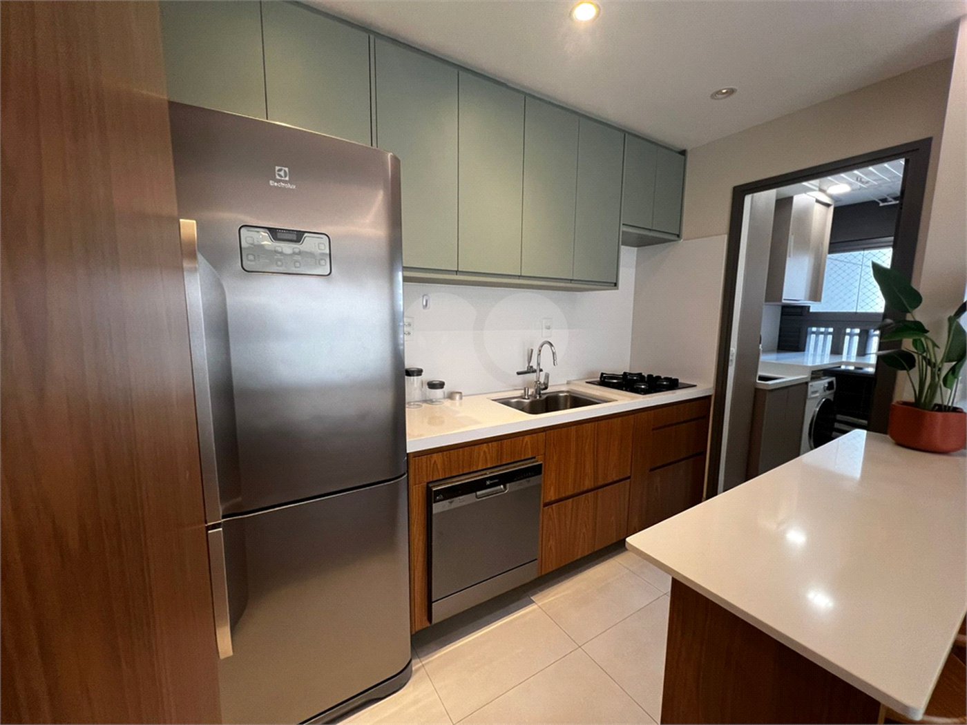Apartamento à venda com 2 suítes em Indianópolis, São Paulo, SP