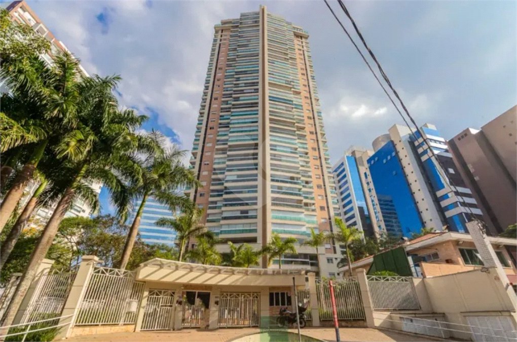 Apartamento à venda com 4 suítes em Brooklin, São Paulo, SP