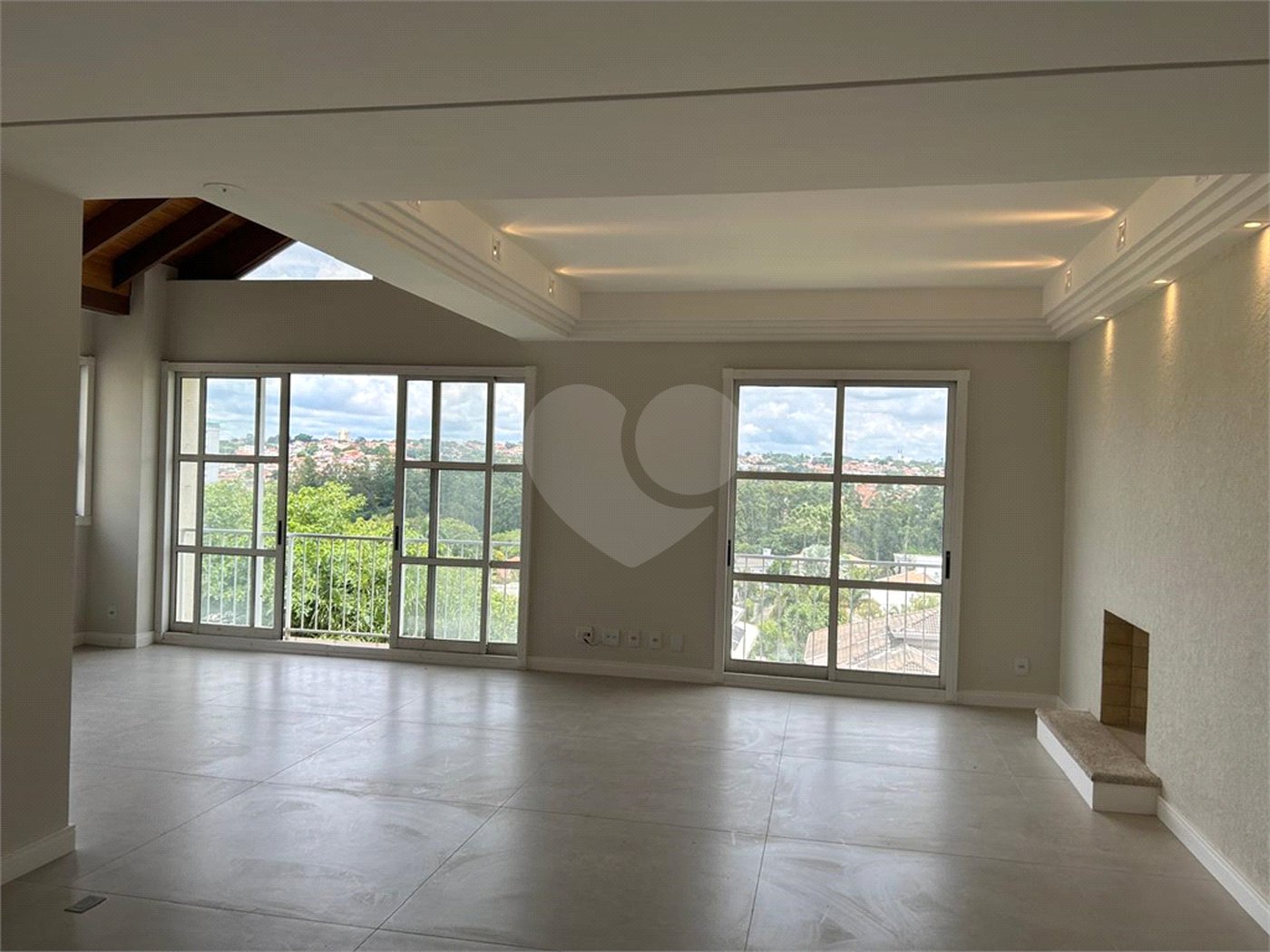 Apartamento à venda ou para alugar com 4 suítes em Fazenda São Quirino, Campinas, SP