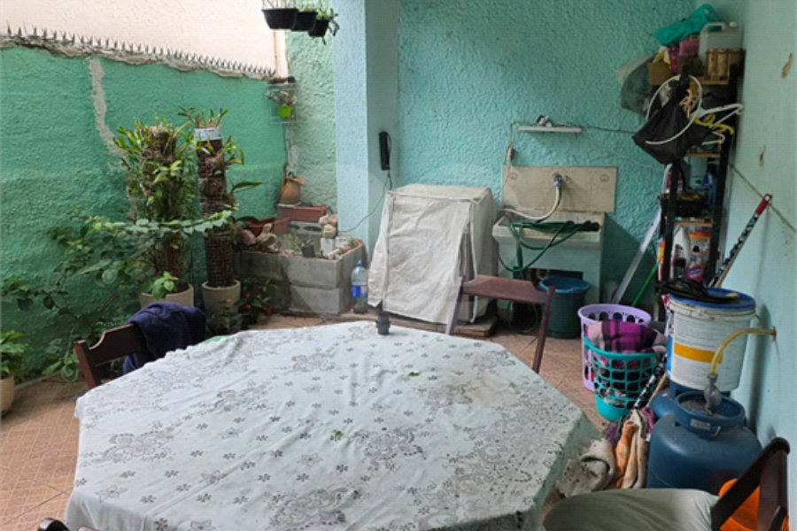 Casa à venda com 3 quartos em Horto, São Paulo, SP