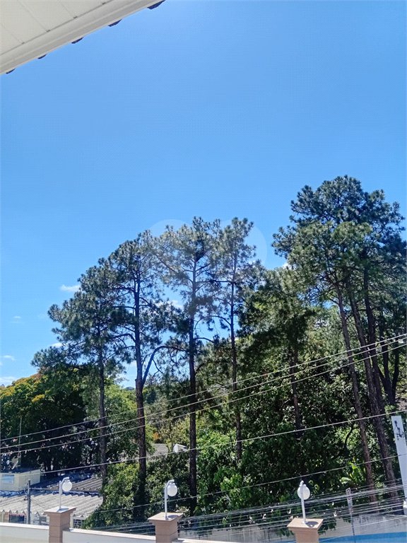Casa à venda com 3 suítes no condomínio Residencial Jd. Floresta, São Paulo - SP