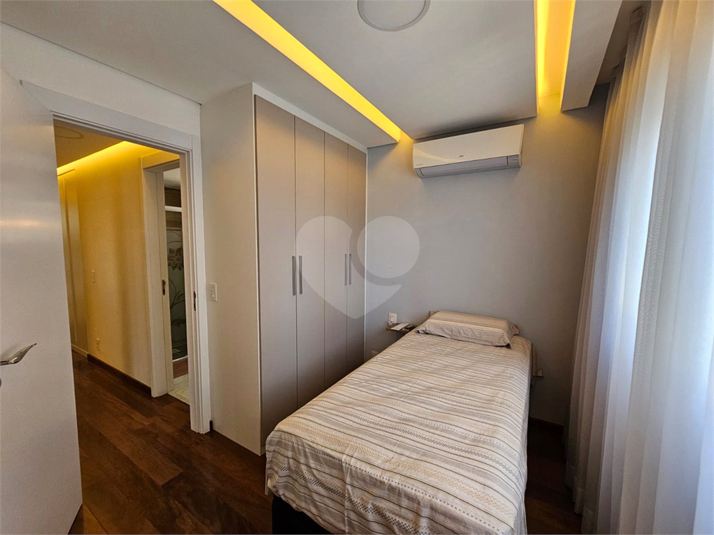 Apartamento à venda com 3 quartos, sendo 1 suíte, em Chácara Santo Antônio, São Paulo, SP