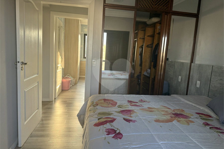Apartamento à venda com 3 quartos, sendo 1 suíte, em Parada Inglesa, São Paulo, SP