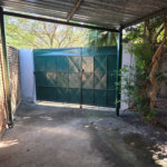 Casa à venda com 4 quartos, sendo 2 suítes, em Cidade São Francisco, São Paulo, SP