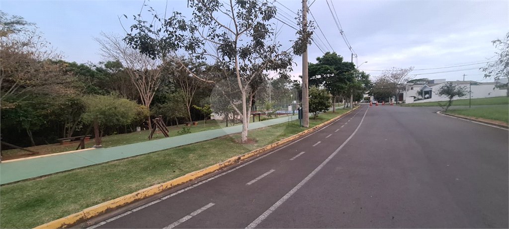 Casa à venda com 3 suítes no condomínio Lago da Serra, Araçoiaba da Serra - SP