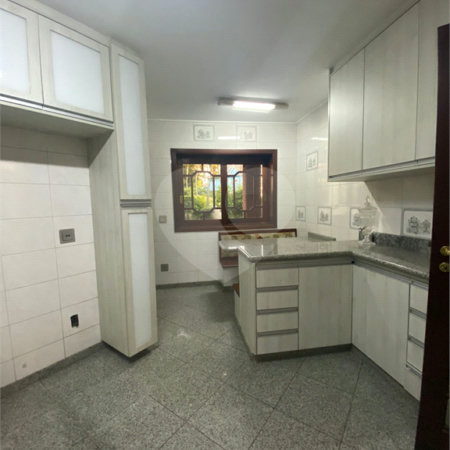 Casa à venda com 3 quartos, sendo 4 suítes,  no condomínio Estância Marambaia, Vinhedo - SP