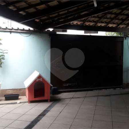 Casa à venda com 3 quartos, sendo 2 suítes, no condomínio Itatitara, Rio de Janeiro - RJ