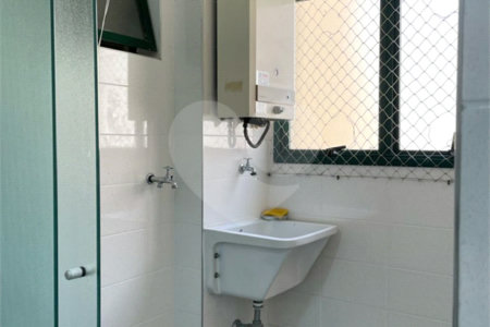 Apartamento à venda com 3 quartos, sendo 1 suíte,  em Vila Suzana, São Paulo, SP