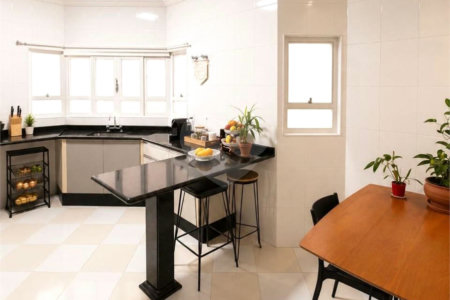 Casa à venda com 4 suítes no condomínio Tivoli, Sorocaba - SP