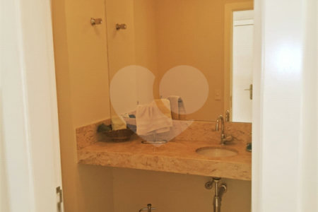 Apartamento à venda com 4 quartos, sendo 2 suítes,  em Vila Sfeir, Indaiatuba, SP