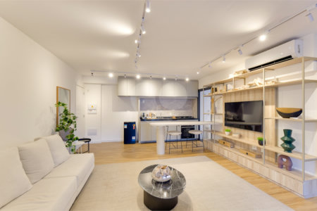 Apartamento à venda com 3 quartos, sendo 1 suíte, em Jardim Marajoara, São Paulo, SP