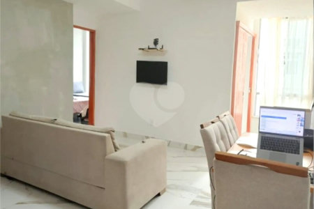 Apartamento à venda com 3 quartos, sendo 1 suíte, em Copacabana, Rio de Janeiro, RJ