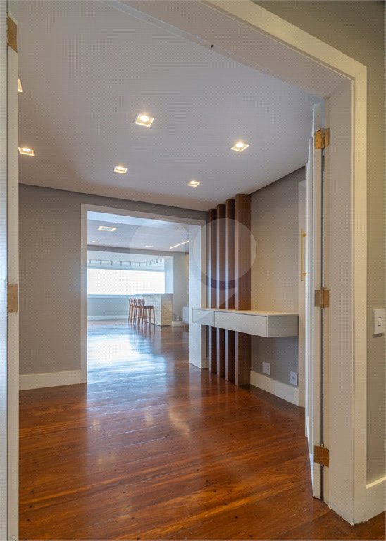 Apartamento à venda com 4 suítes em Vila Sofia, São Paulo, SP