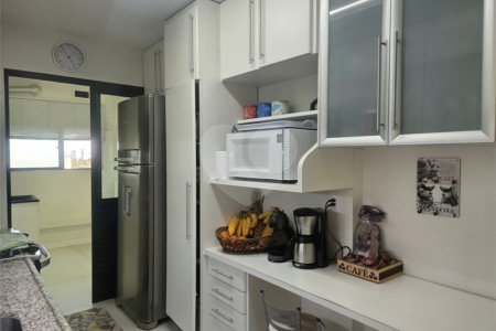 Apartamento à venda em Alto da Boa Vista, São Paulo, SP