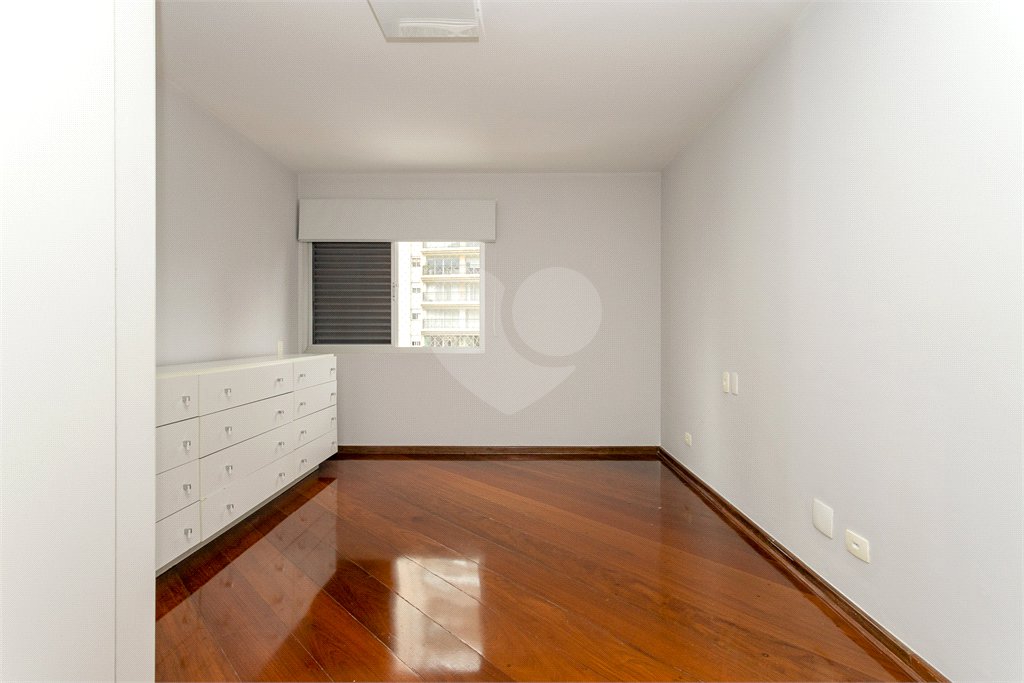 Apartamento à venda com 4 quartos, sendo 3 suítes, em Perdizes, São Paulo, SP