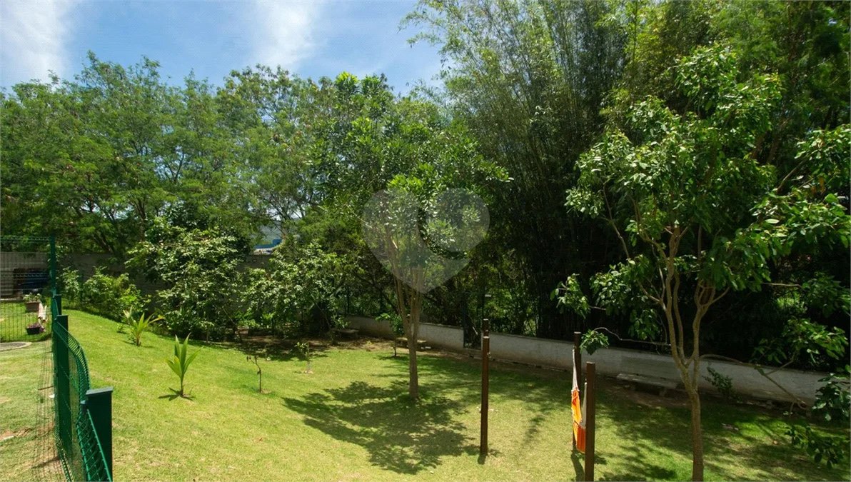 Apartamento para alugar com 2 quartos, sendo 1 suíte, em Campo Grande, Rio de Janeiro, RJ