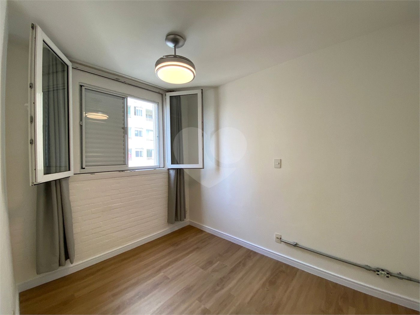 Apartamento à venda com 2 quartos, sendo 1 suíte, em Água Branca, São Paulo, SP