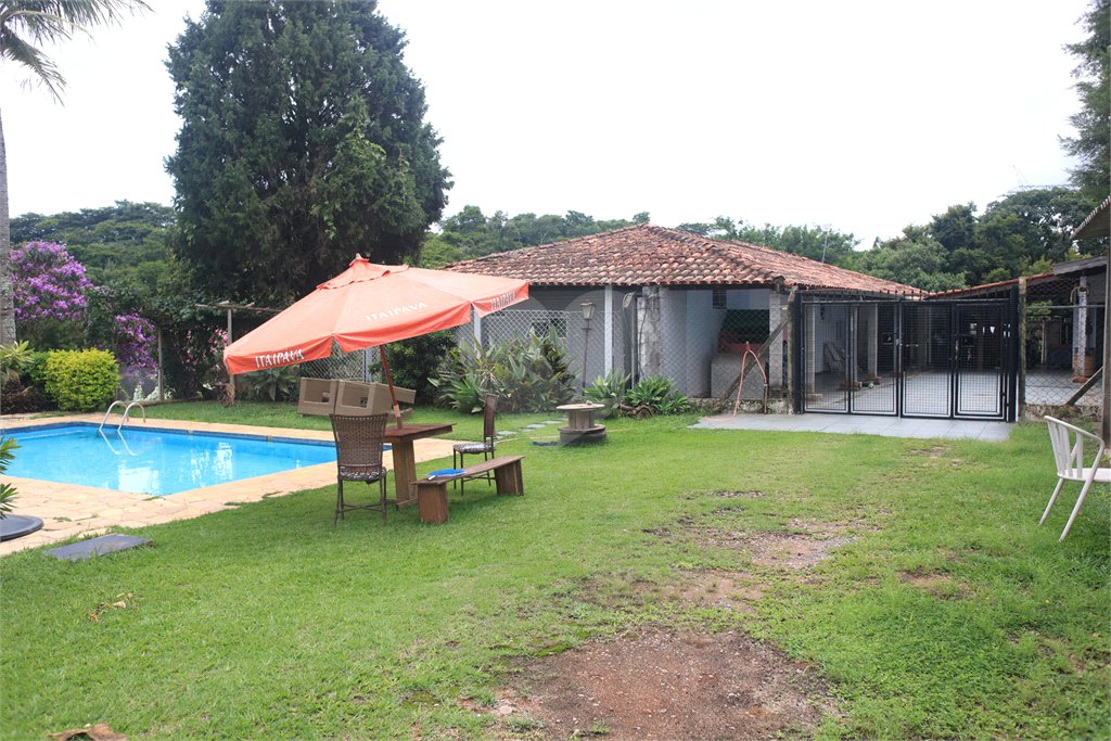 Chácara à venda com 3 quartos, sendo 1 suíte, em Jardim 21 de Março, Louveira, SP