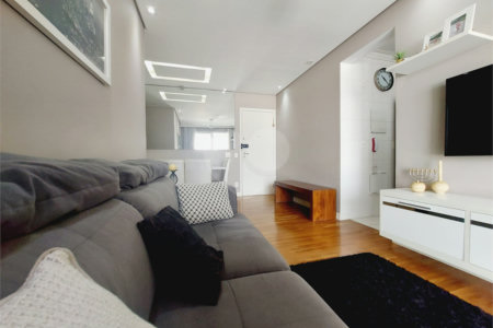 Apartamento à venda com 2 quartos, sendo 1 suíte, em Vila Anastácio, São Paulo, SP