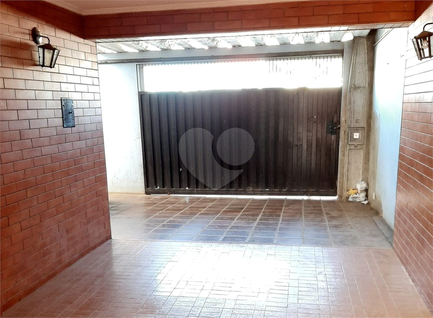 Casa à venda com 4 quartos, sendo 1 suíte, em Jardim do Estádio, Itu, SP