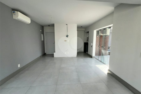 Apartamento à venda com 2 suítes em Indianópolis, São Paulo, SP