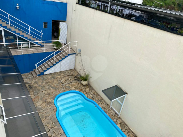 Sobrado à venda com 3 quartos, sendo 1 suíte,  em Horto, São Paulo, SP