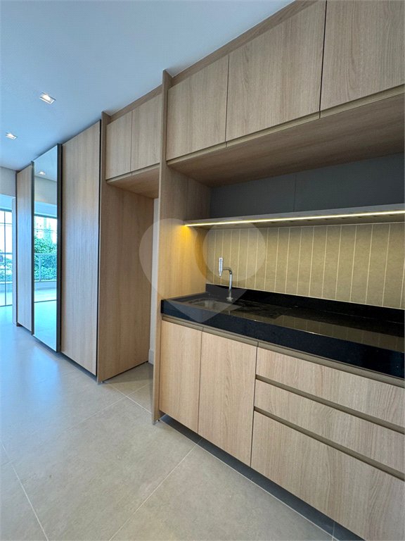 Studio à venda com 1 suíte em Vila Cordeiro, São Paulo, SP